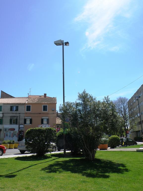 שיבניק Apartment Central מראה חיצוני תמונה