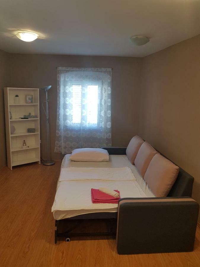 שיבניק Apartment Central מראה חיצוני תמונה
